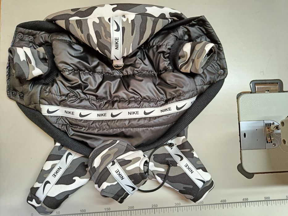 Тёплая одежда для собак.Спортианый костюм , жилетка,кепка.Теплий одяг