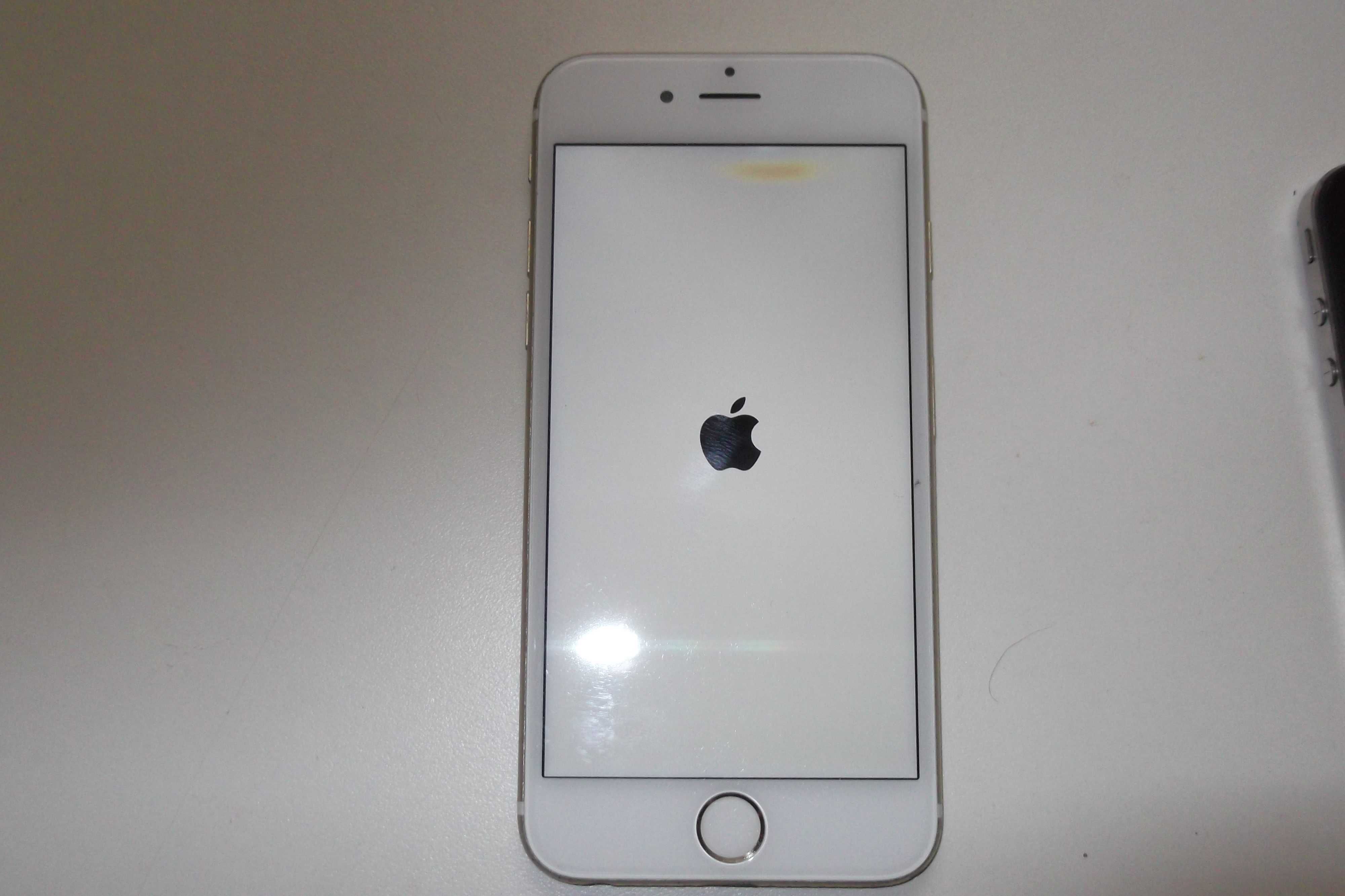 iPod Apple A-1574 Gold