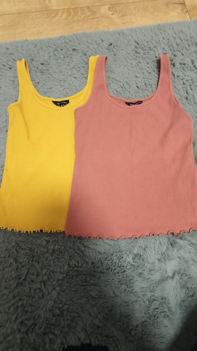 Bluzki, topy na ramiączkach