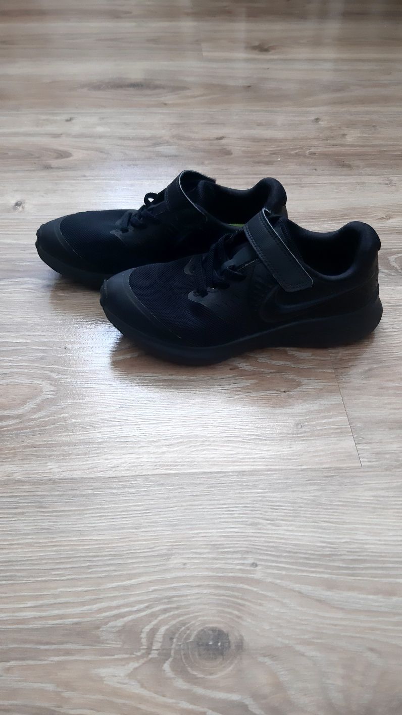 Кросівки, кроси Nike