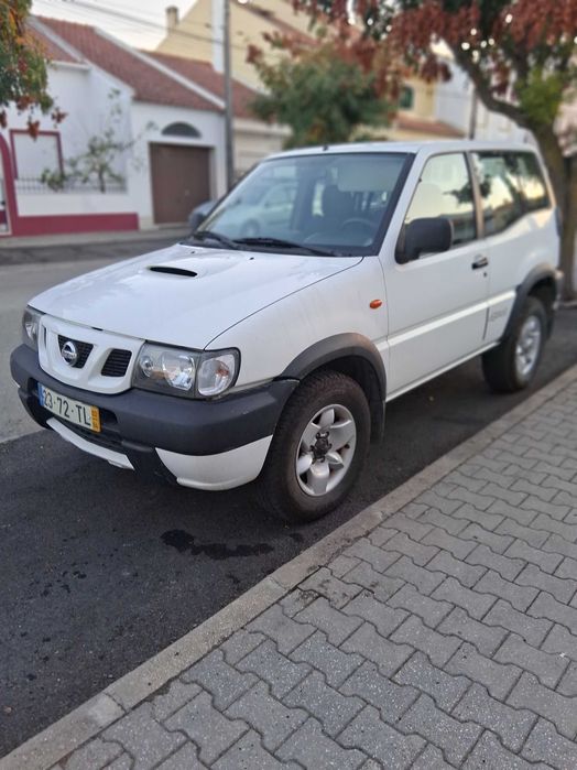 Nissan Terrano 2