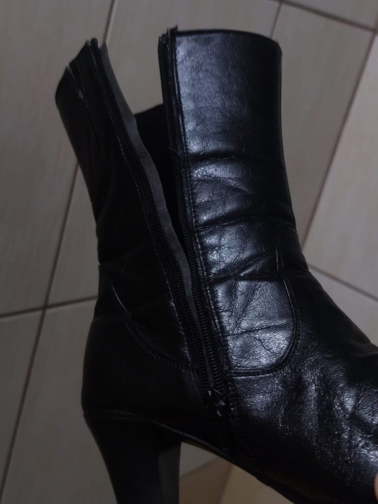 Damskie obuwie buty kozaki 38 skórzane botki sztyblety jesienne na obc