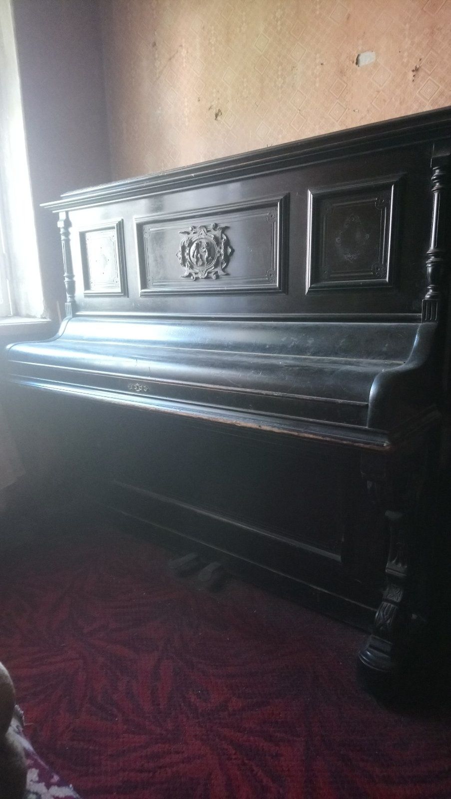 Антикварное пианино A.Strobl