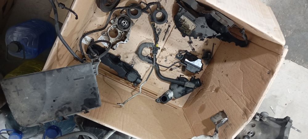 Продам навісне двигуна peugeot 407 1.6 дизель