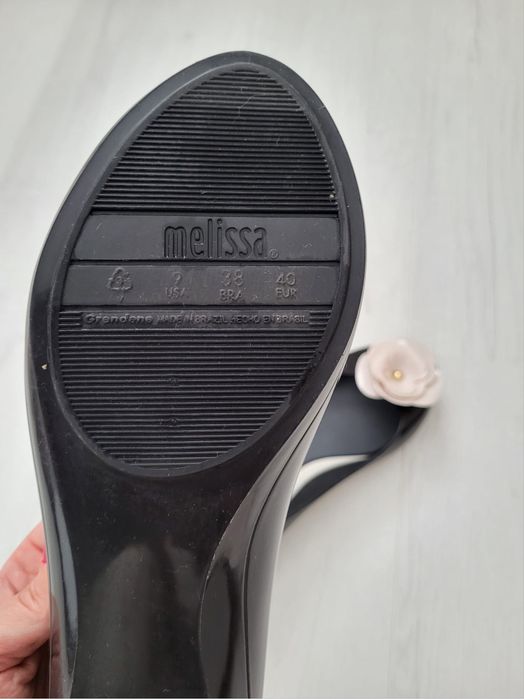 Melissa baleriny damskie 40 balerinki czarne z kwiatem
