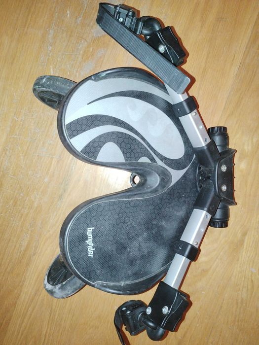 Suporte para criança para carro de bebé Bumprider