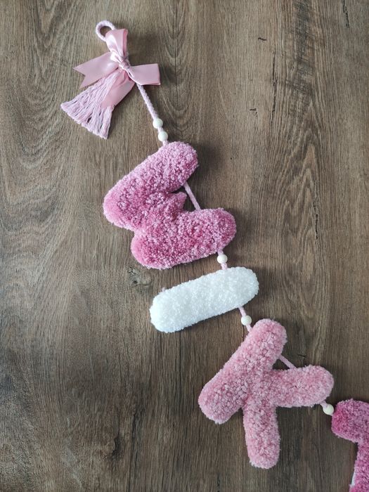 Girlanda do pokoju dziecka z imieniem różne kolory i imiona prezent