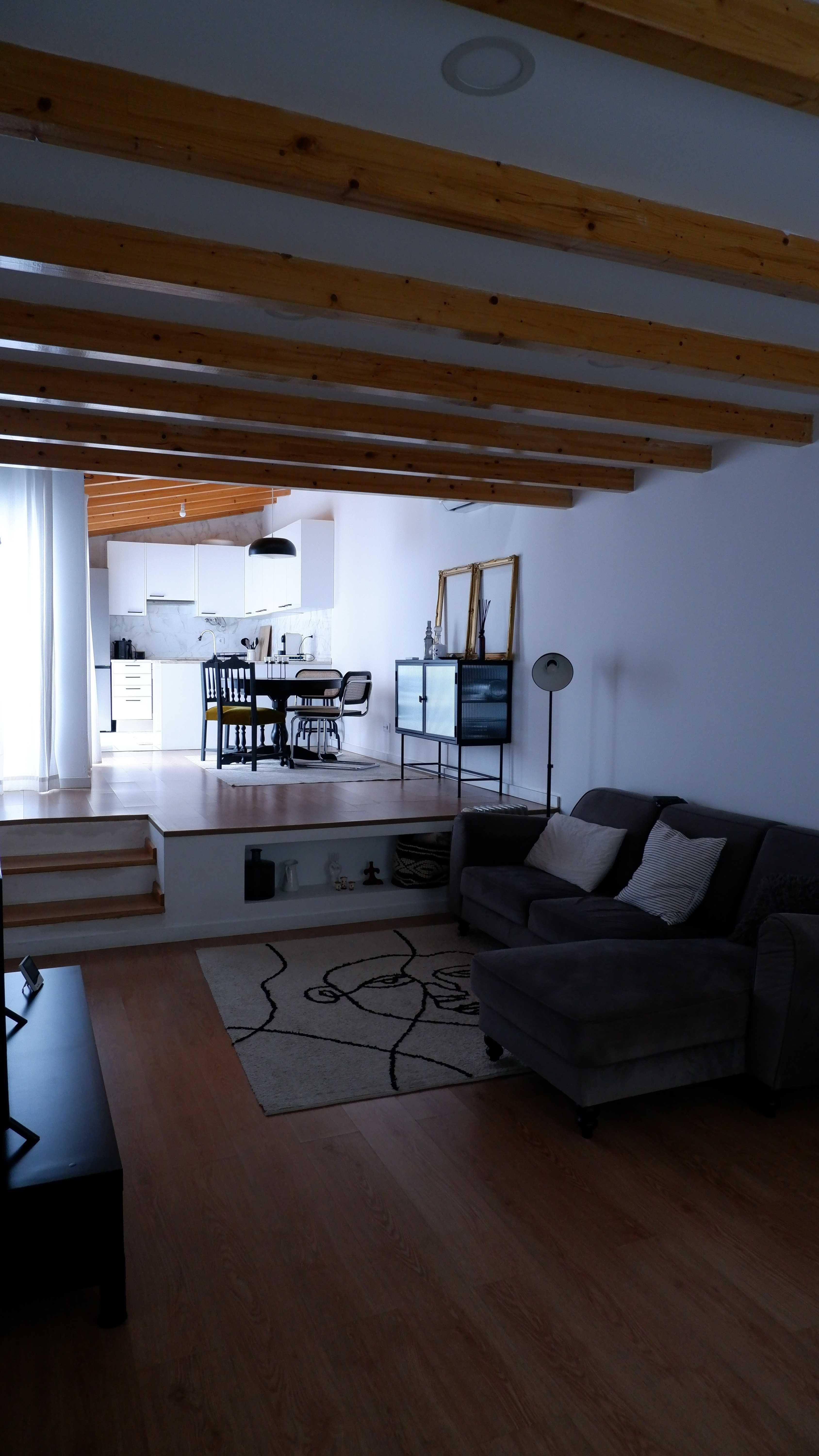 Alugo Quarto - Setúbal