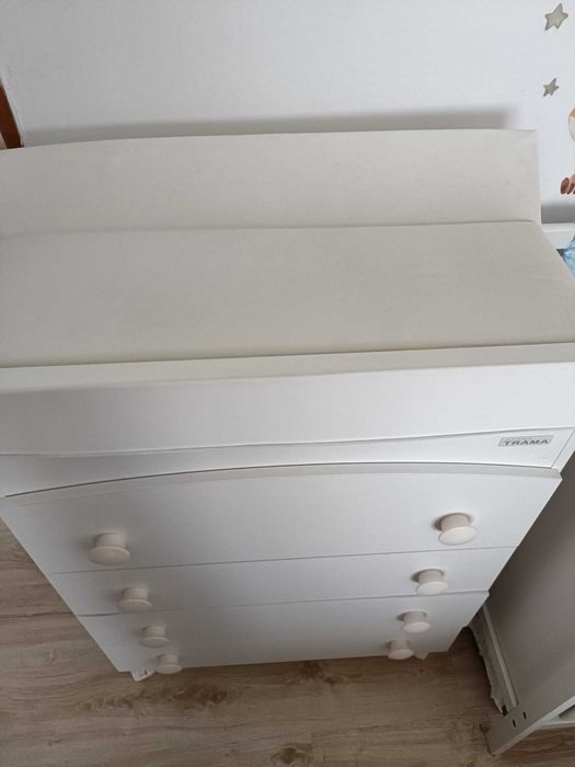 Cómoda Banheira Trama Eco Bow – Completa e em ótimo estado!