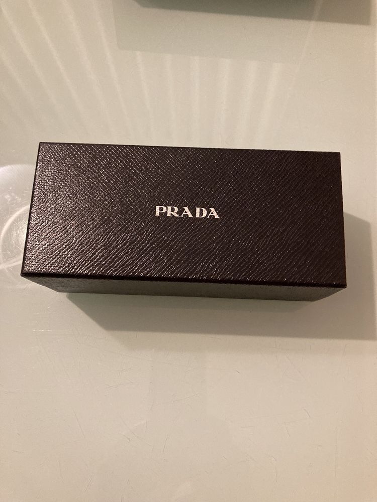 Oculos Prada cinza e prata com caixa original