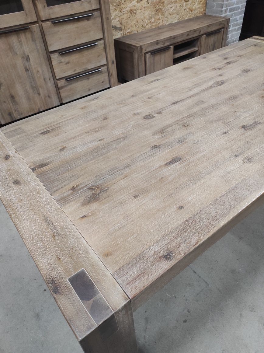 Stół z drewna egzotycznego 190x90