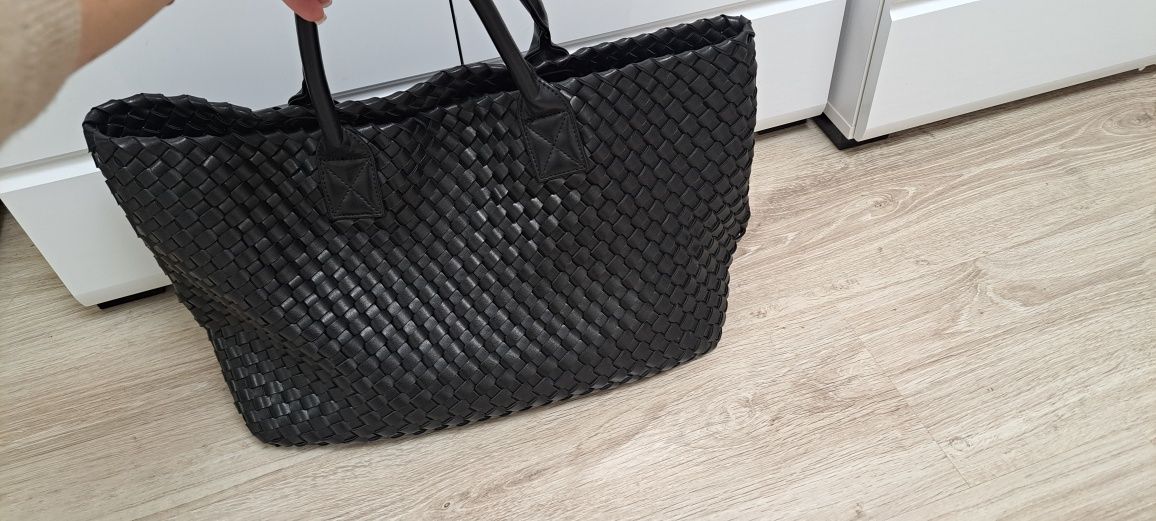 Продам сумку bottega veneta