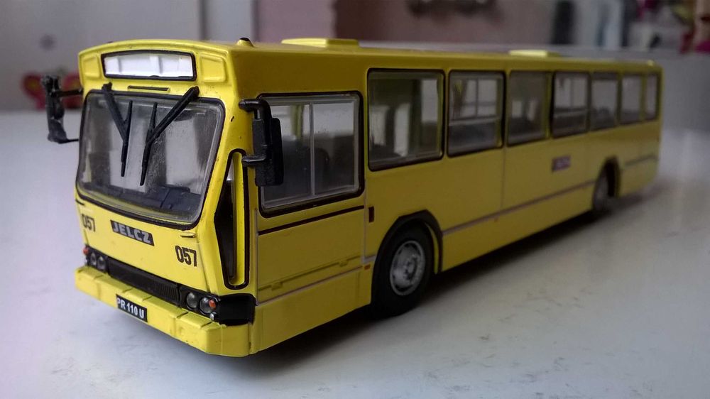 JELCZ-BERLIET PR110U konwersja PKM Katowice, skala 1:72; model DeAgost