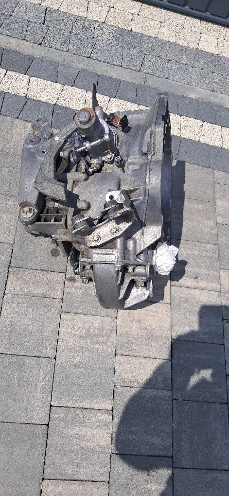 Skrzynia biegów M32 opel