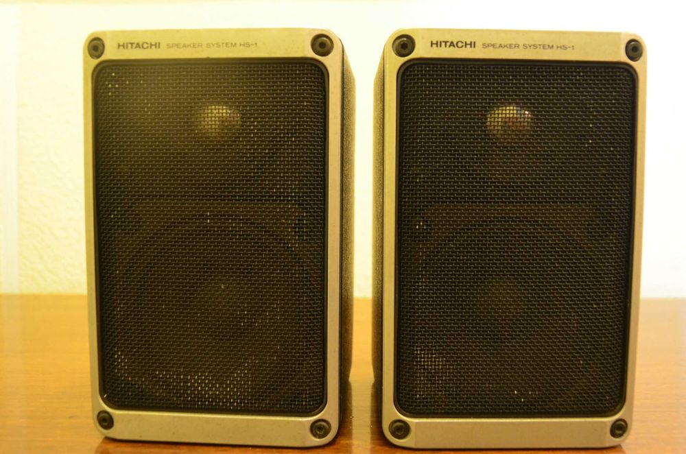 Colunas de Som Hitachi HS-1