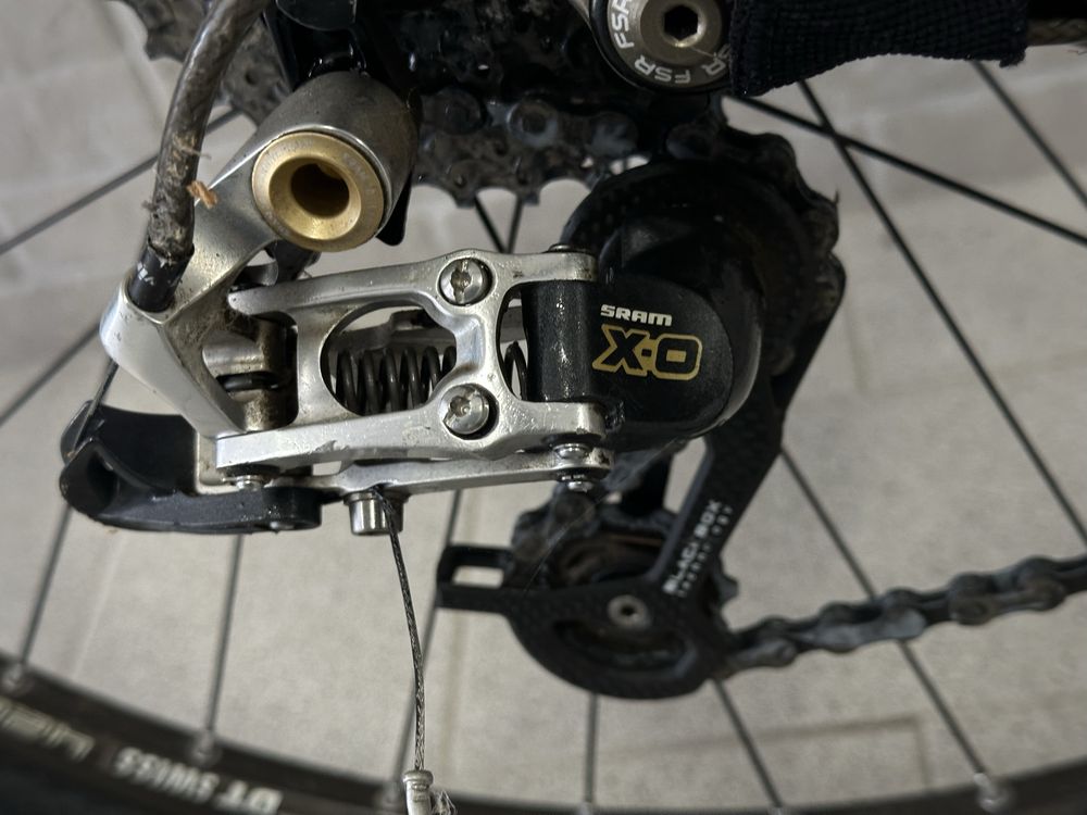 Specialized Stumpjumper - Roda 26 - Quadro XL