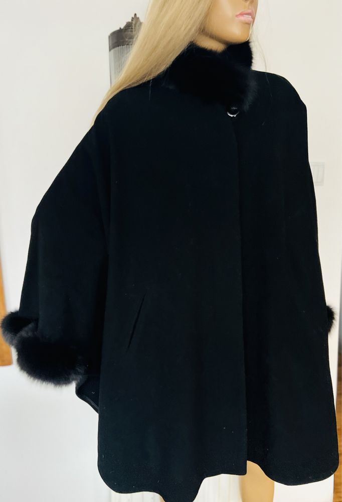 Płaszcz peleryna ponczo wełna kaszmir lis futro naturalne czarne M