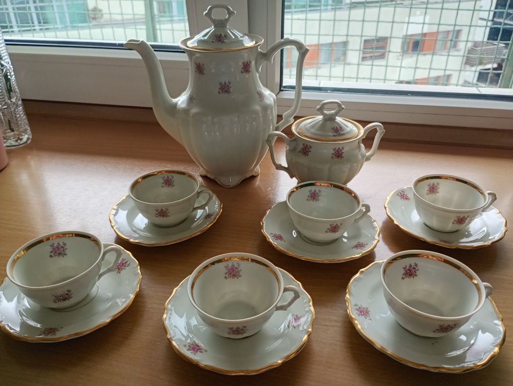 Porcelana Wałbrzych - serwis do kawy/herbaty