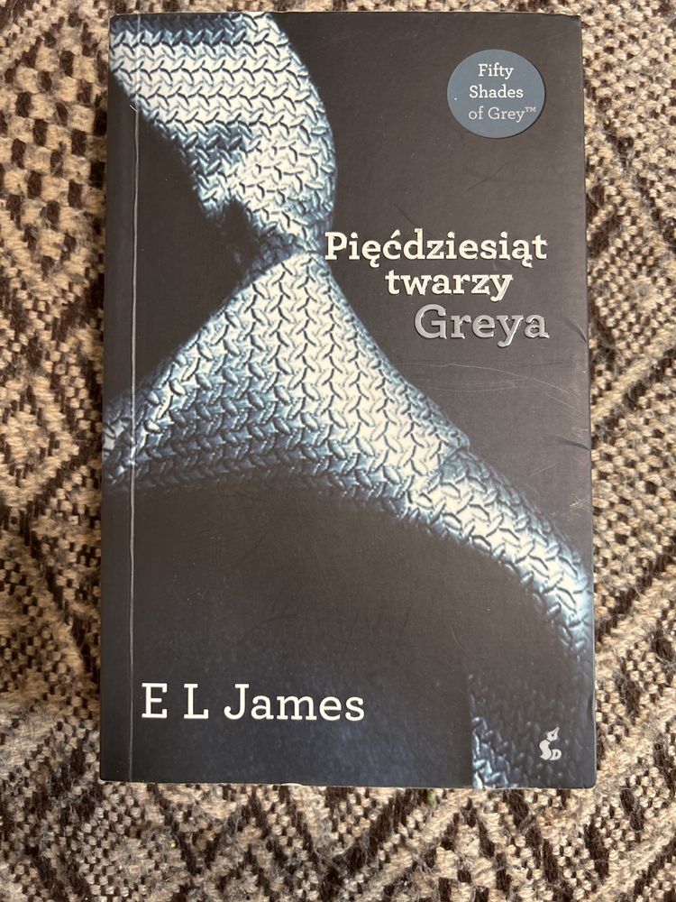 E.l. James pięćdziesiąt twarzy greya