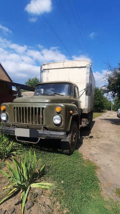 Продам грузову машину газ 52