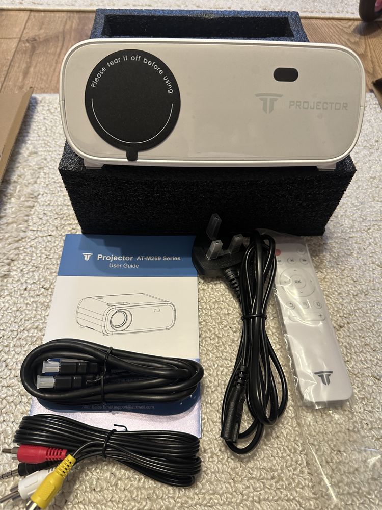 Projektor multimedialny LED