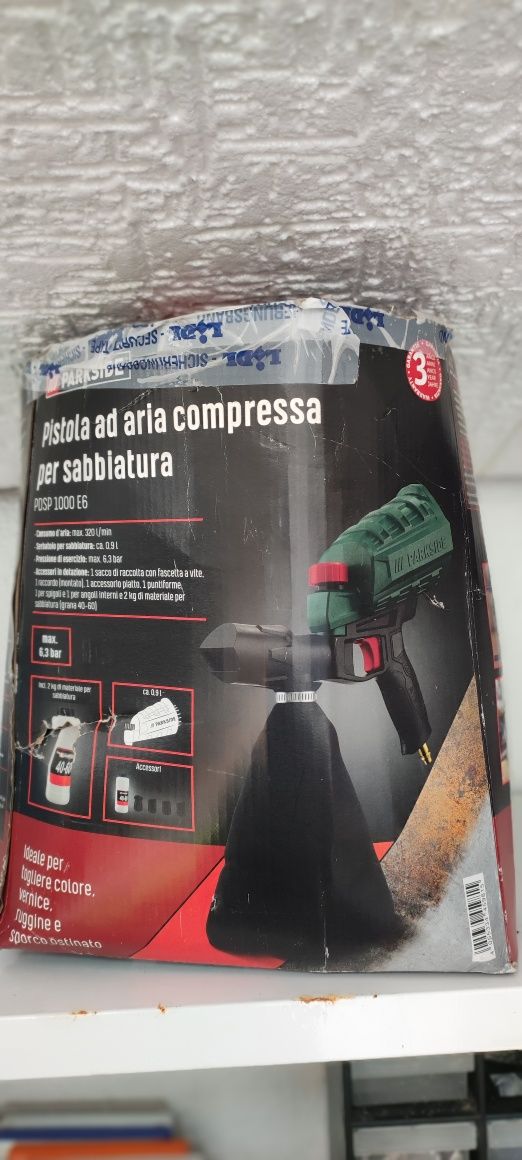 Pistola de areia pra remover tintas difíceis