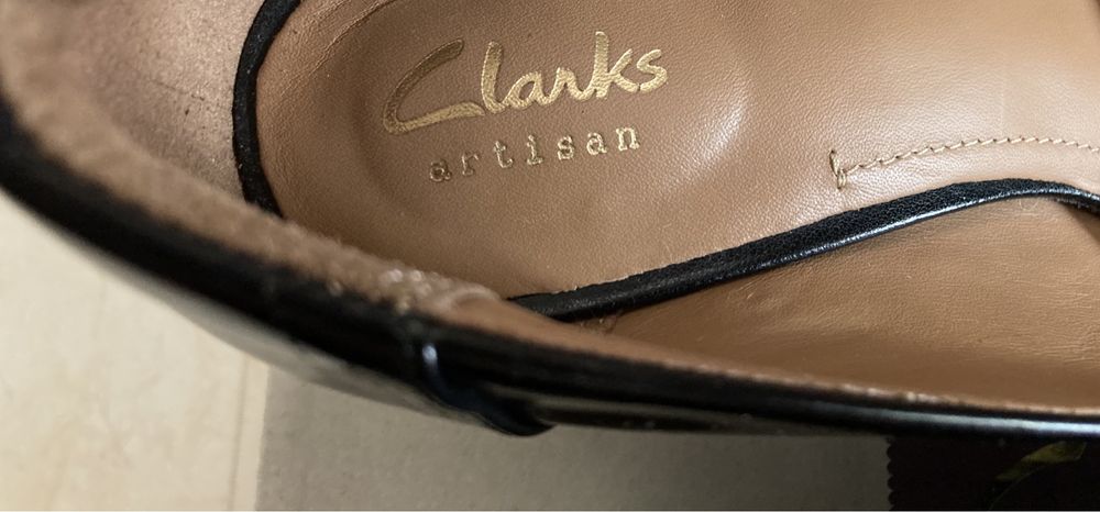 Sapatos altos Clarks