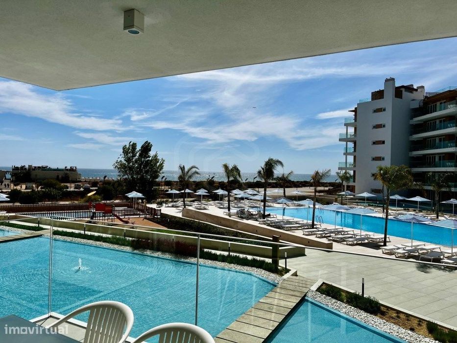 Apartamento Frente Mar Exclusivo c/ 2 Quartos, em Vilamoura, Algarve