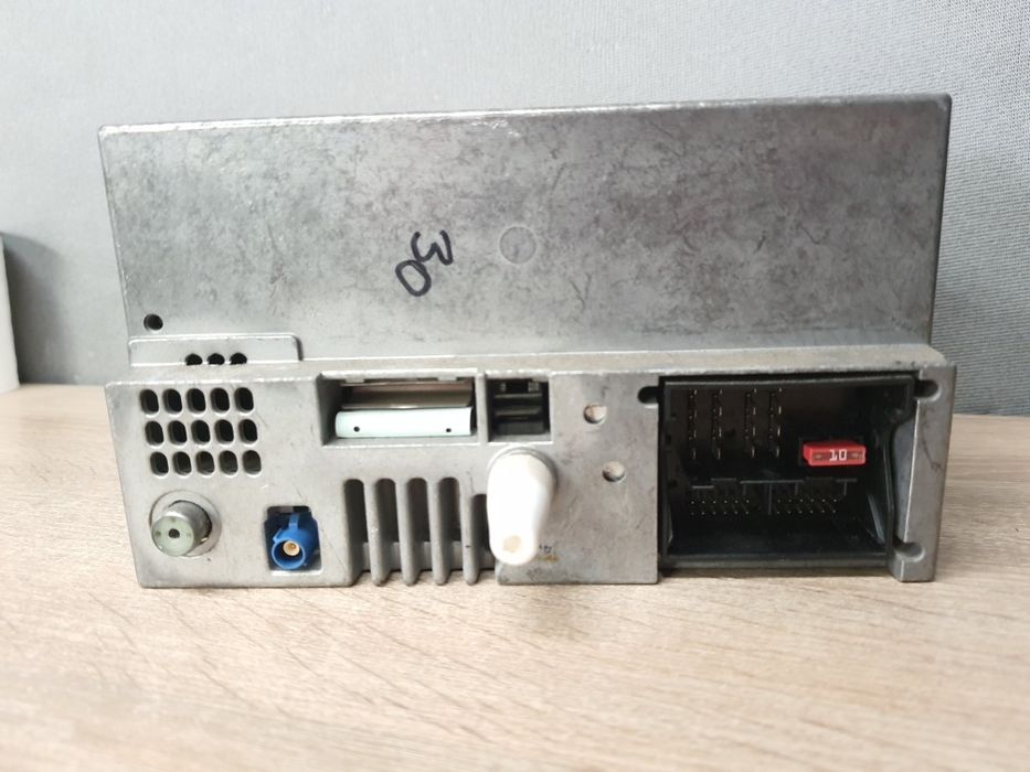 Radio samochodowe Ford Mondeo + kod MK3 lift Nawigacja CD Travel Pilot