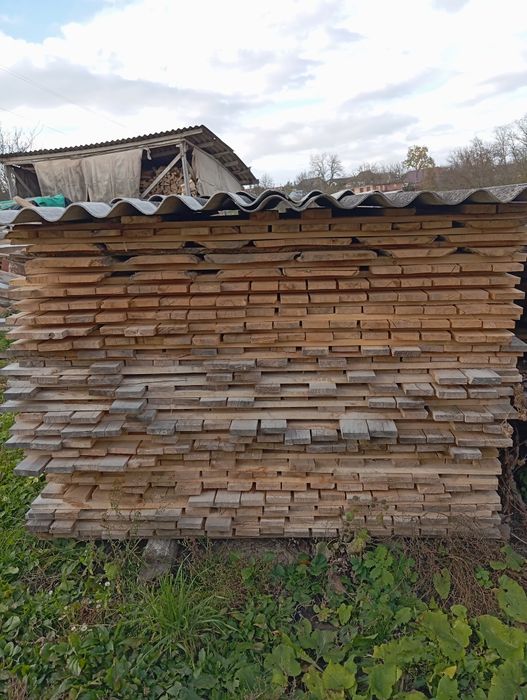 Обрізна дошка ясеня суха