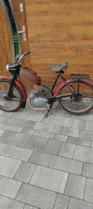Komar nr 232  sztywniak. 1965
