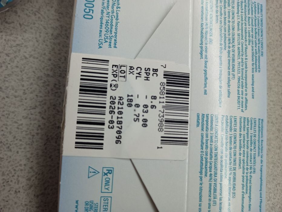Soczewki kontaktowe miesięczne Bausch Lomb -2.75 lub -3.00 2szt.