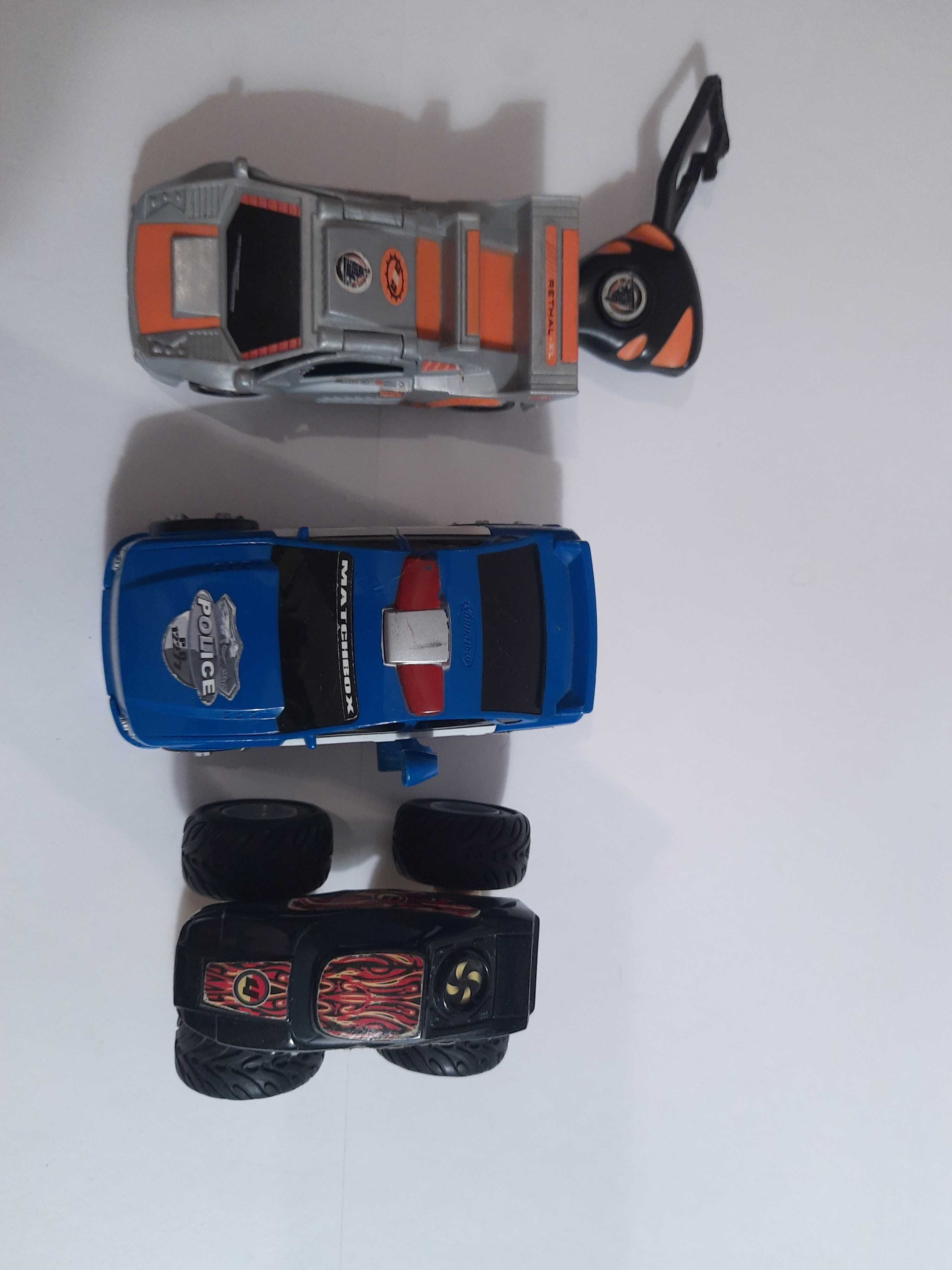 3 Samochodziki interaktywne matchbox hotwheels