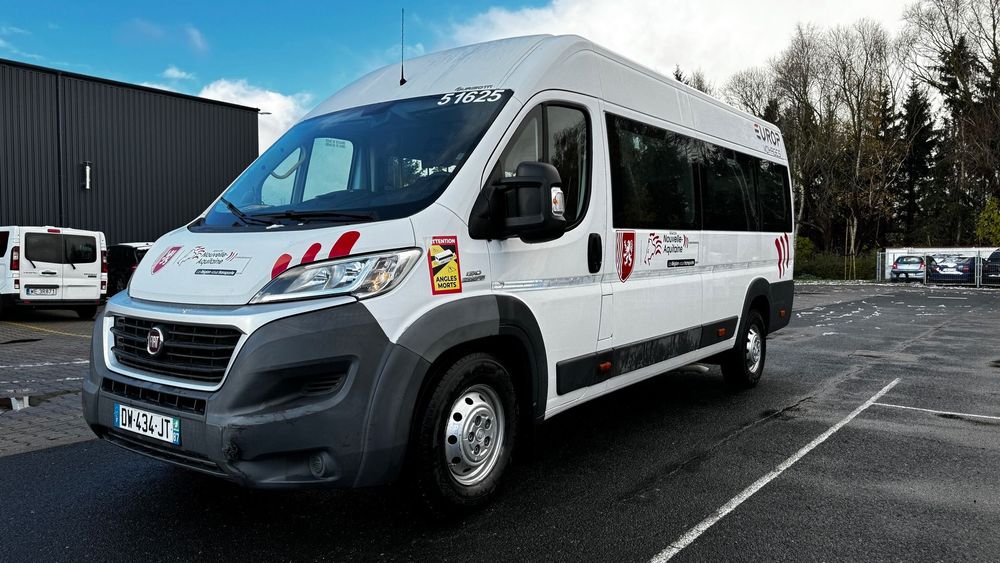 Fiat Ducato / 17 miejsc / EURO 6/ IGŁA !!!/ Cena:75000 zł netto  Fiat Ducato / mały przebieg