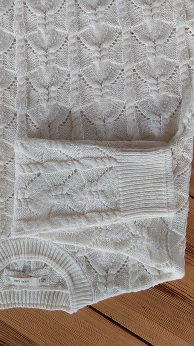 Sweter damski śmietankowy rozmiar M