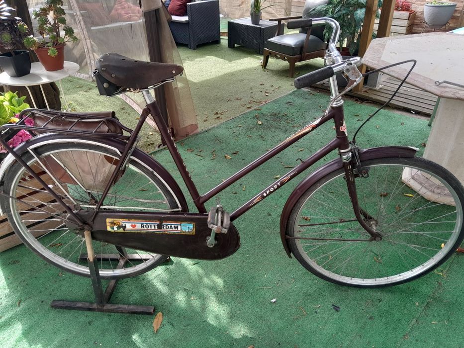 Antiga bicicleta holandesa