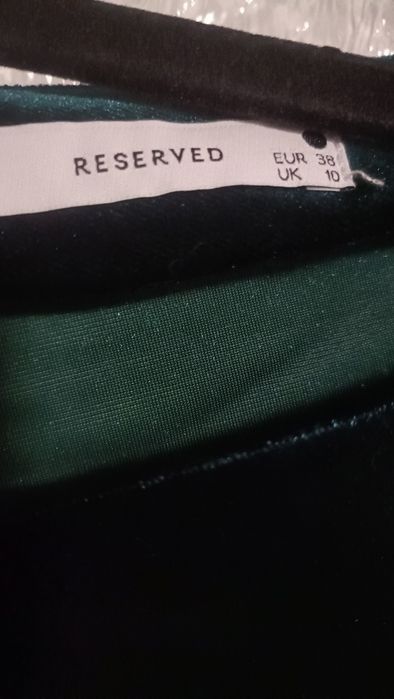 Sukienka welurowa damska