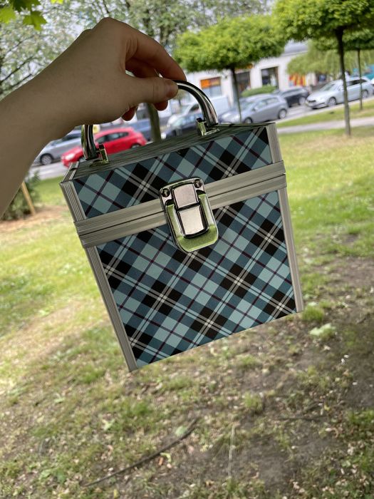 Kuferek skrzyneczka kosmetyczka pudełko box szkatuła