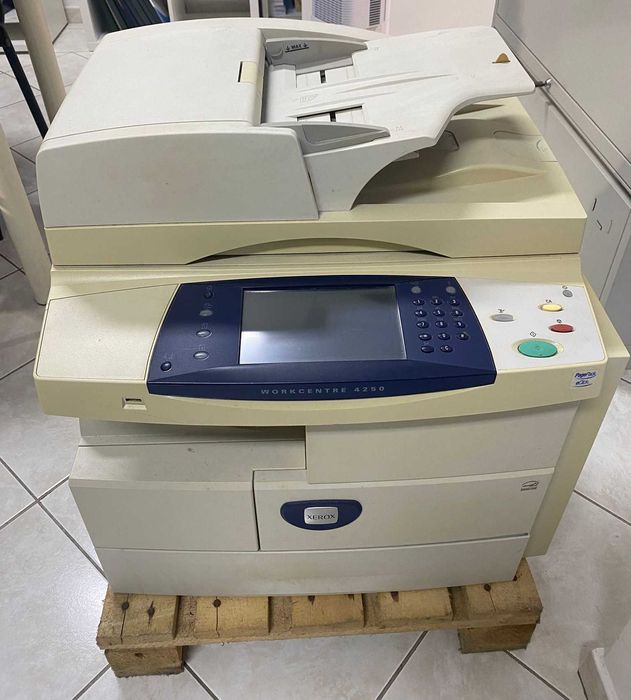 Impressora Xerox 4250