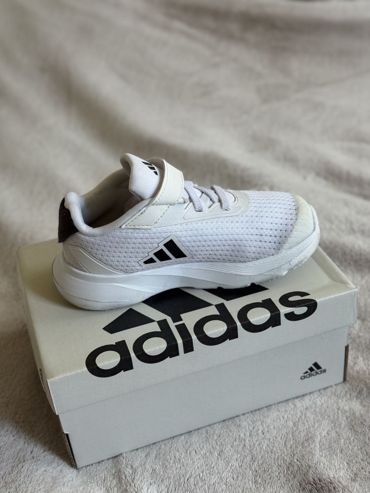 КРОСІВКИ дитячі Adidas Duramo SL 26,5 см