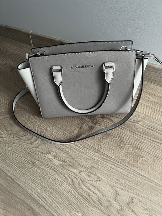 Szara skórzana oryginalna torebka Michael Kors Selma