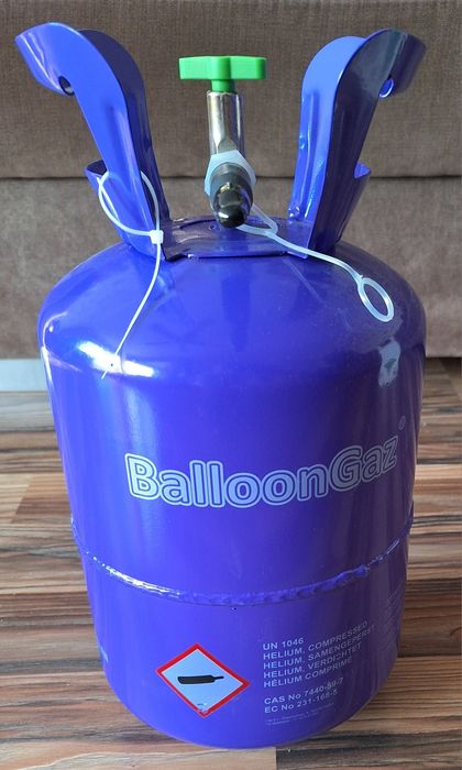 Pusta butla po helu do napełniania balonów