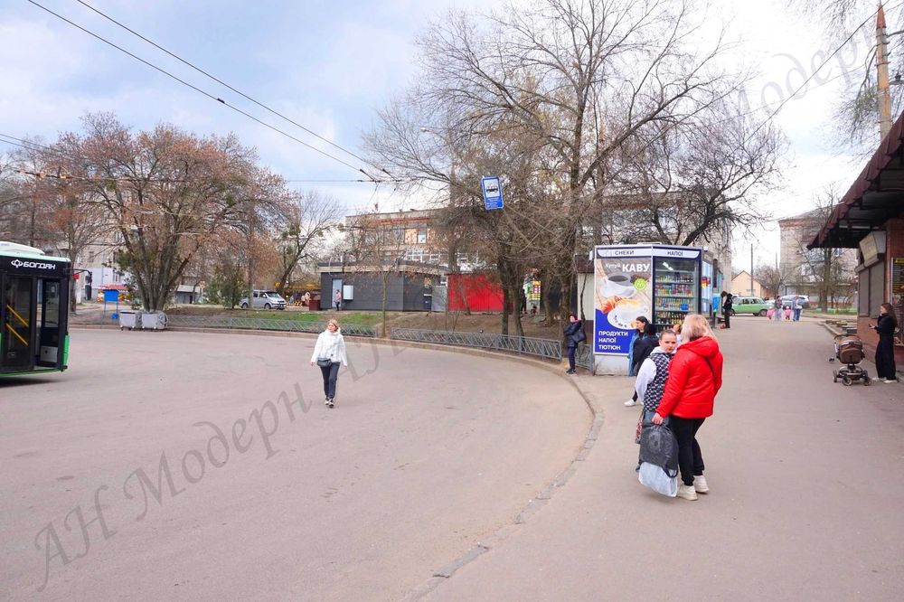 Павільйон на розвороті тролейбуса на Баварії продаж Харків