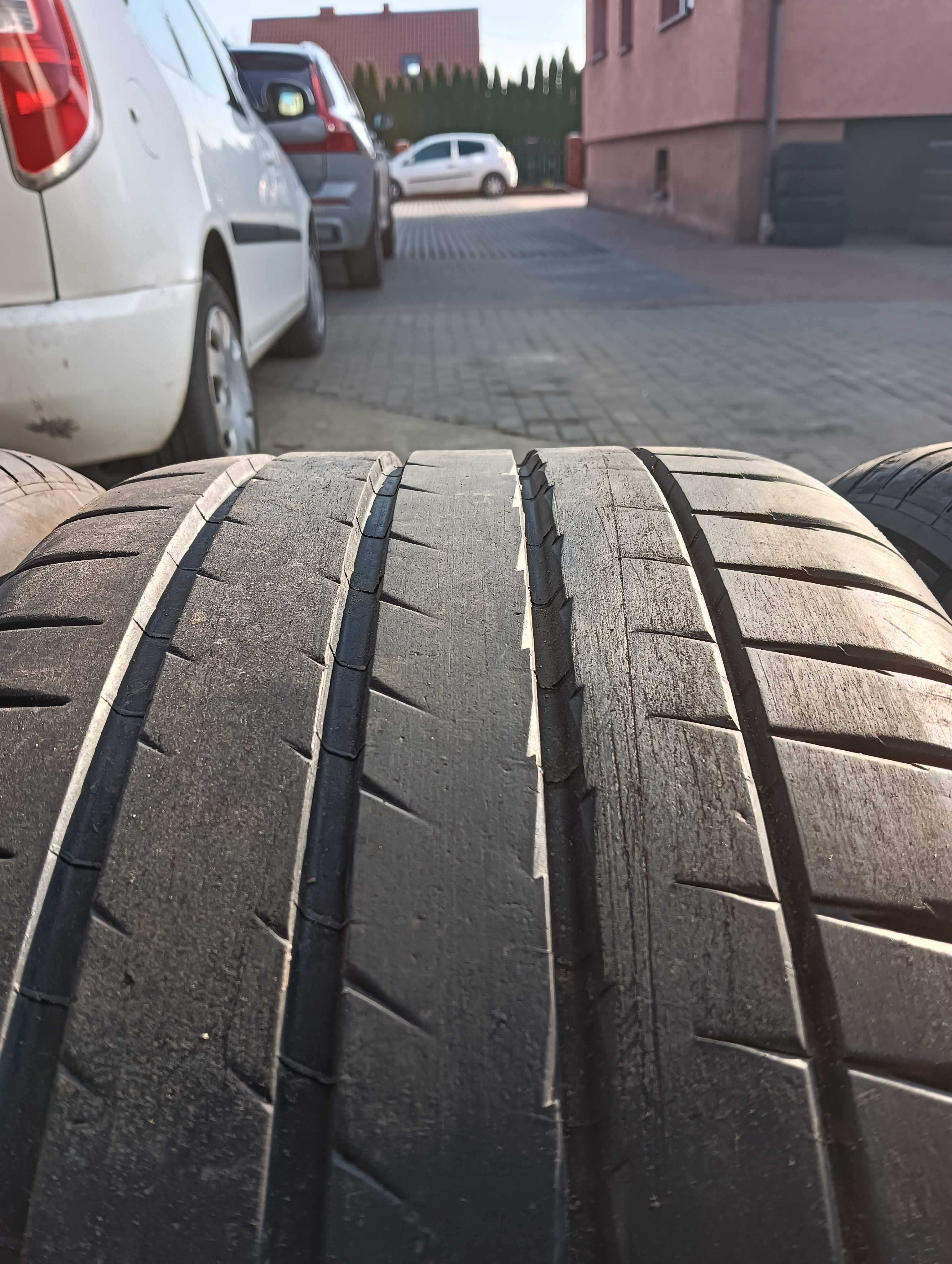 Opony Michelin pilot sport 4s 2x275/40zr19 i 2x255/40/19 lato