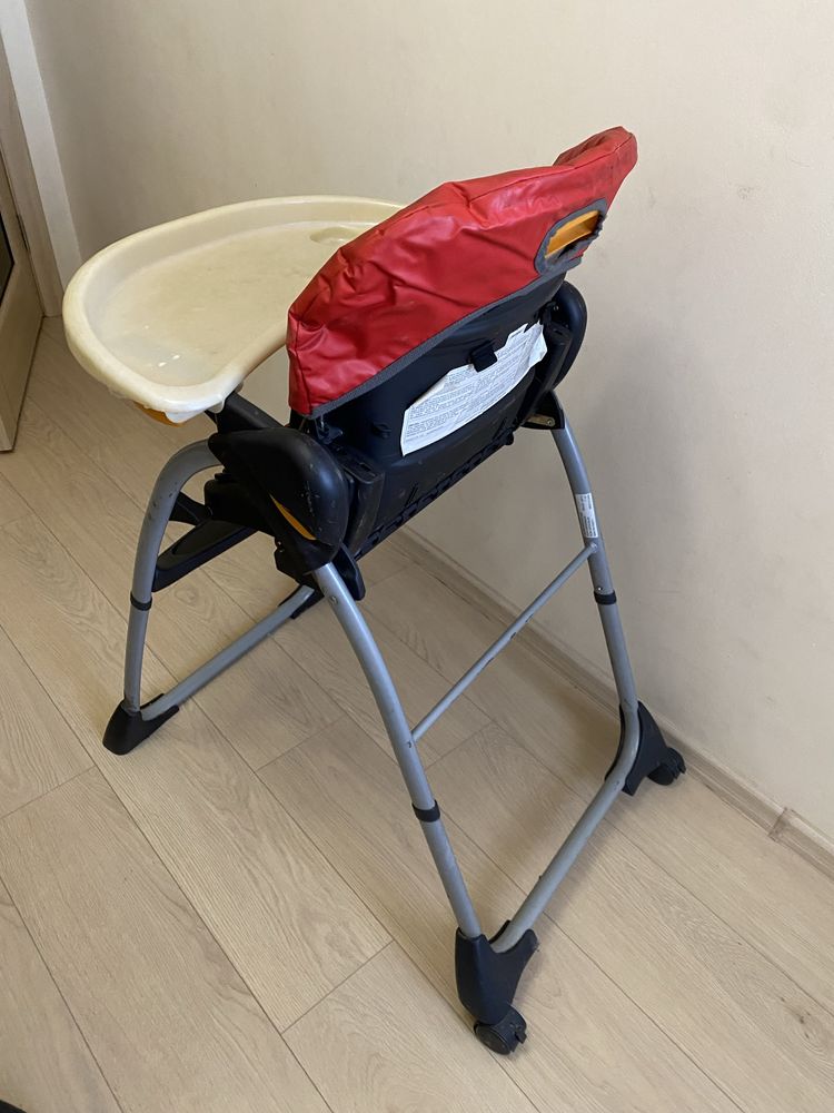 Годувальне крісло для діток
