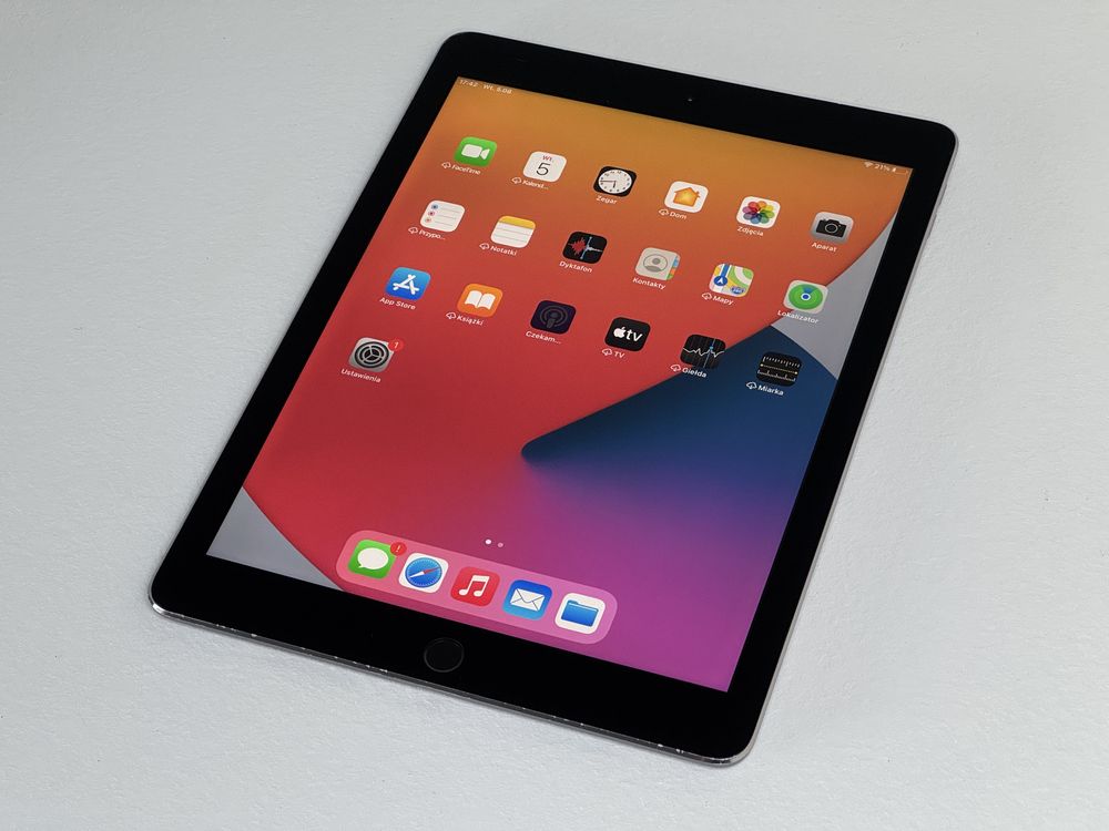 iPad Pro 9.7 (A1674) - 32GB - Cellular (LTE) - faktura VAT 23%