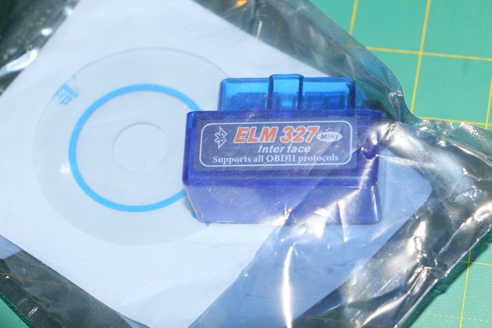 OBD2 Bluetooth адаптер ELM327 V2.1