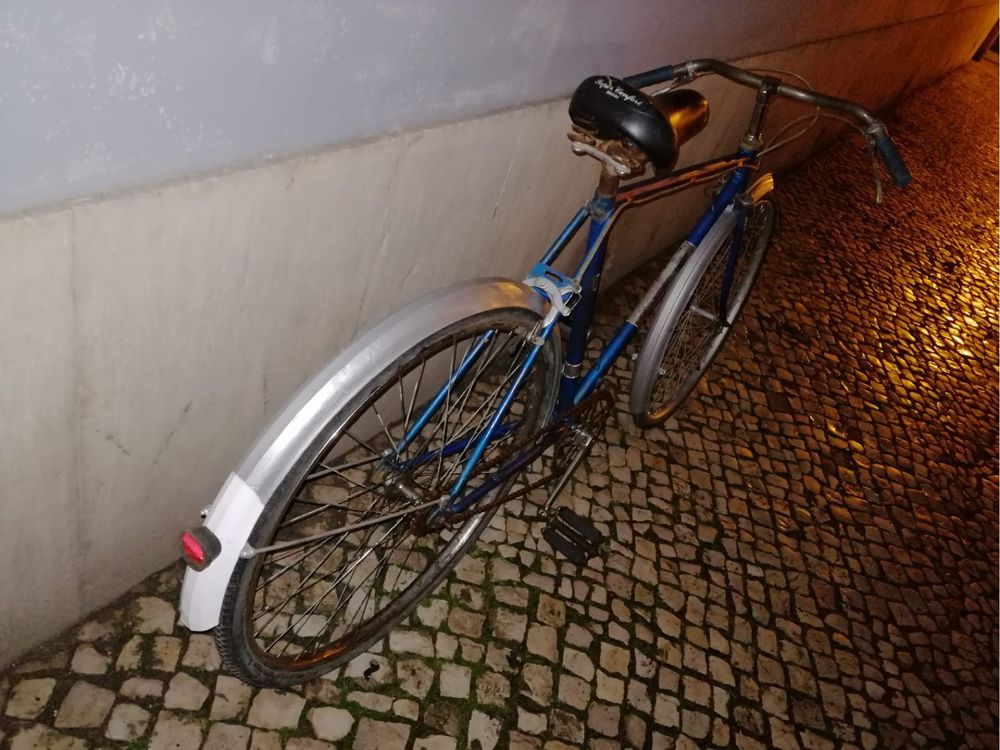 Bicicleta antiga