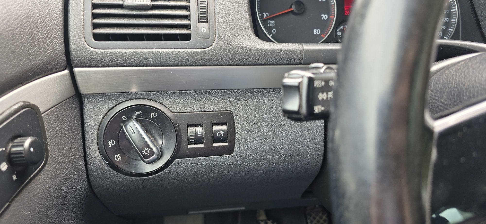 VW Touran bez wkładu