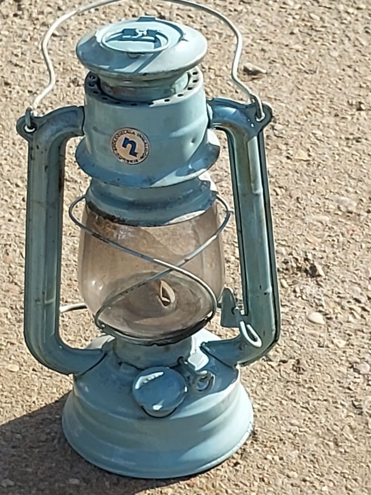 Lampa naftowa Jupiter 1